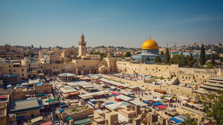 create a image of muslim juresalem (1)